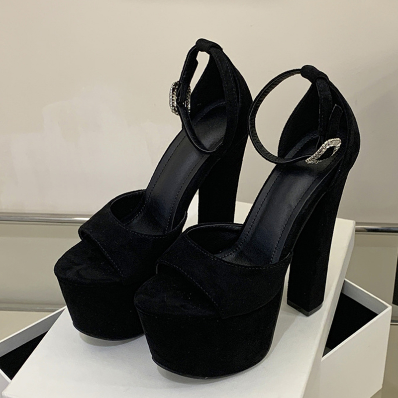 Sandali con Tacco Alto Estremo - Peep Toe Heels recensione e prezzo